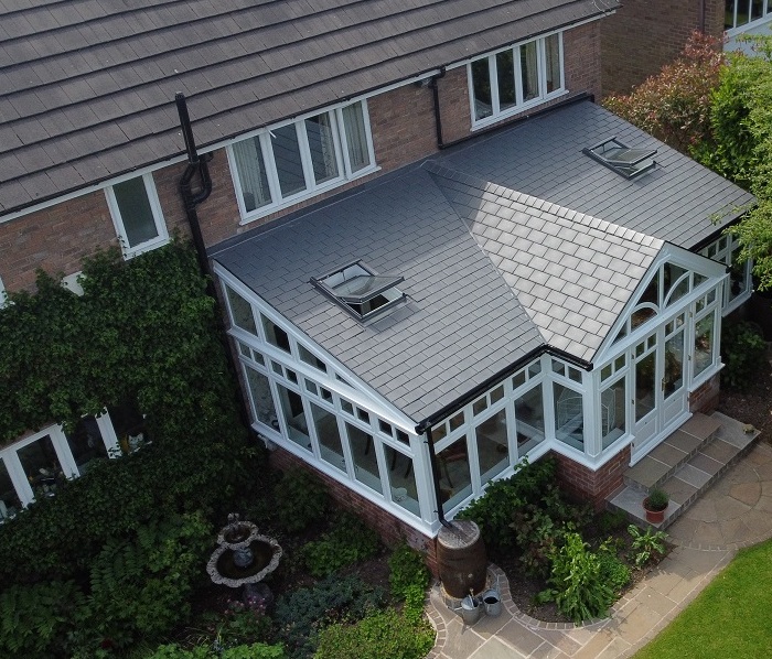 Cover Story – Pre-fab warmth